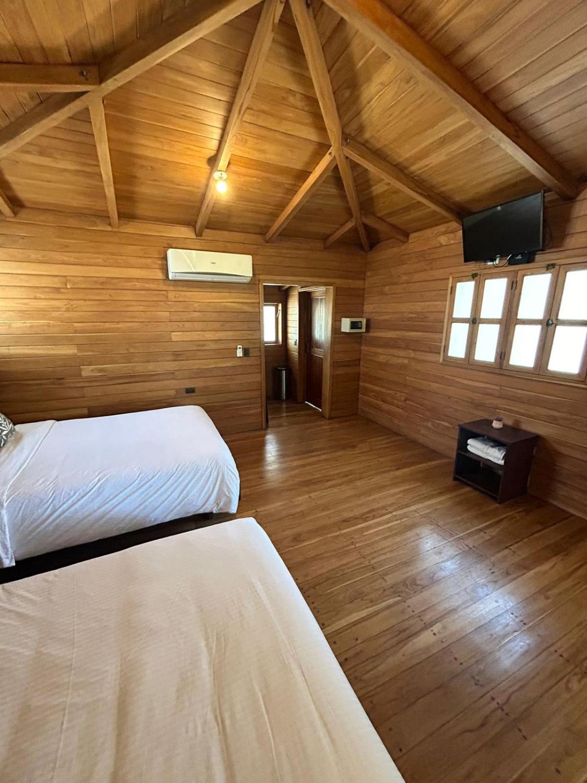 Casa Aura Auberge de jeunesse
